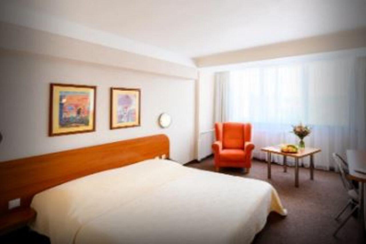 Hotel Lux Banská Bystrica Eksteriør billede