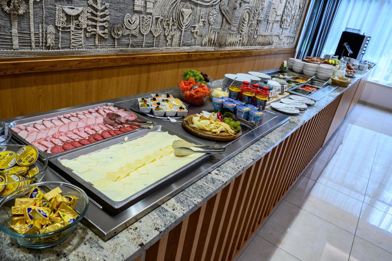 Hotel Lux Banská Bystrica Eksteriør billede